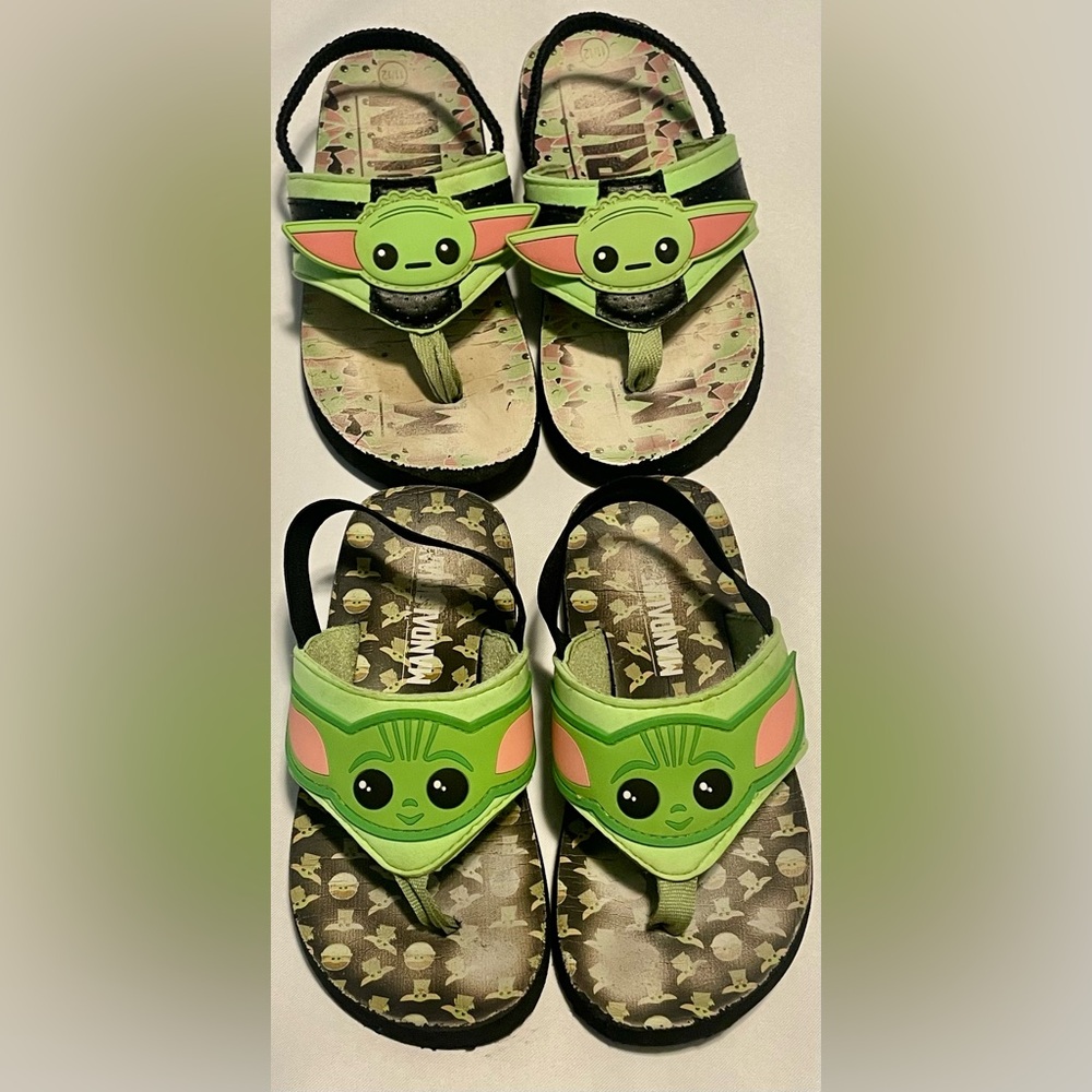 2pairs of Mandalorians “The Child” flip flops sz 11/12 (Toddler)